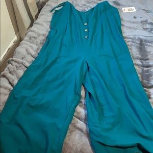Wide leg jumpsuit